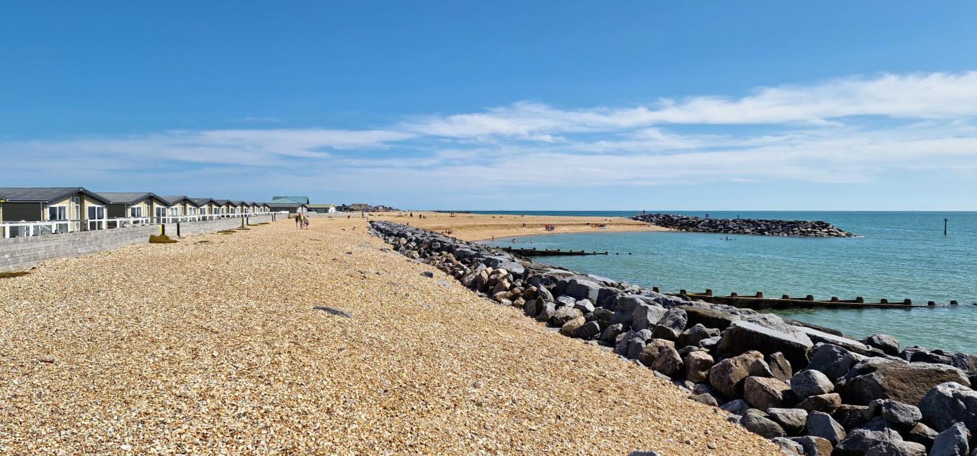 Cwtch, White Horse, Seal Bay Resort Selsey Buitenkant foto